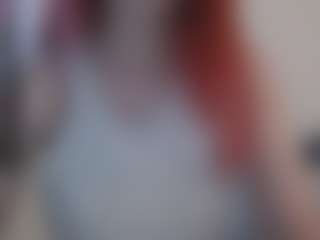 Live cam show with velyraxi5 - Athletic on CamwithHer