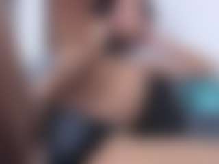 venus-033's Live Sex Cam Show