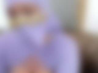Live cam show with yasmin-dina - Brown Eyes on livesuperchat.net