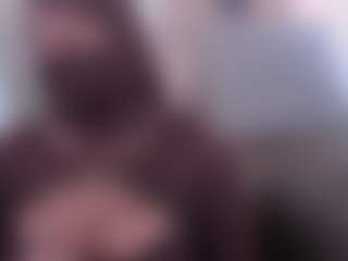 Live cam show with yasmin-dina - Genital Piercings on Camsoda