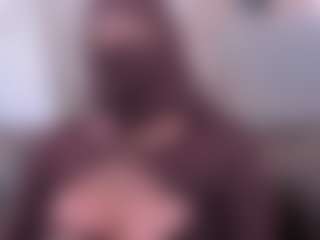Live cam show with yasmin-dina - Small Tits Mature on Camsoda