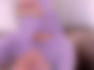 Live cam show with yasmin-dina - Big Tits Small Tits on Camsoda