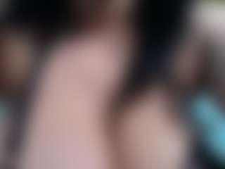 Live cam show with Zalomme - Nipple Piercings on Dolls Live