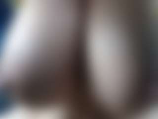 Live cam show with Zalomme - Public on livesuperchat.net