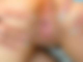 aikomia68's Live Sex Cam Show