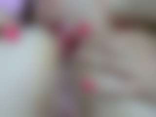 aikomia68's Live Sex Cam Show