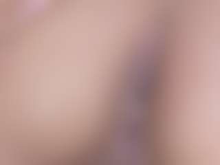 aikomia68's Live Sex Cam Show