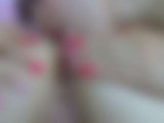 aikomia68's Live Sex Cam Show
