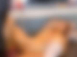 aikomia68's Live Sex Cam Show