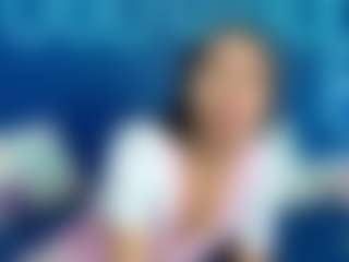 aikomia68's Live Sex Cam Show
