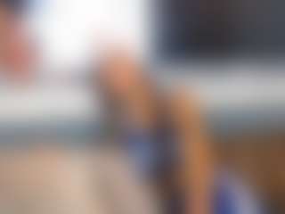 aikomia68's Live Sex Cam Show