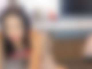 aikomia68's Live Sex Cam Show