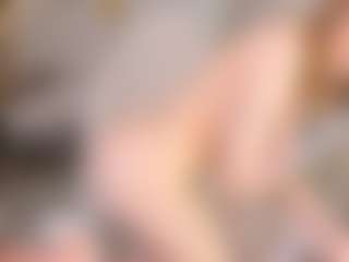 aina-luv's Live Sex Cam Show