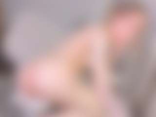 aina-luv's Live Sex Cam Show