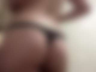 AlinaShankin's Live Sex Cam Show