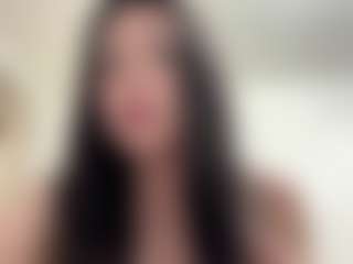 Live cam show with AlinaShankin - Athletic on CamwithHer