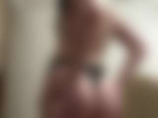 Live cam show with AlinaShankin - Cute on camwithhim.com