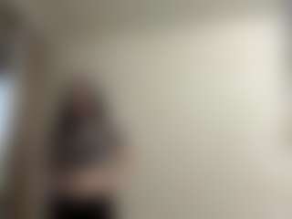 Live cam show with AlinaShankin - Tittyfuck on fapnchat