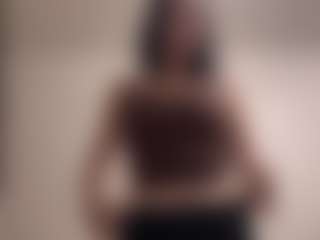 Live cam show with AlinaShankin - Teasing on Milfs Live
