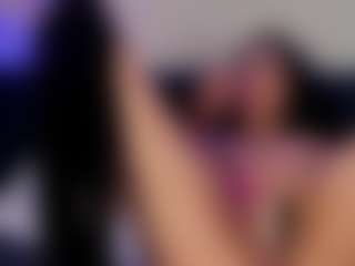 Live cam show with Amelia-Simpson - Camel Toe on Pornisteam.com