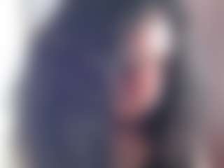 Live cam show with Annie - Small Tits on instabang