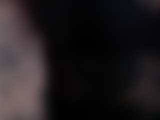 Live cam show with Annie - Strip on livesuperchat.net