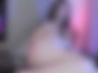 Live cam show with barbie-devon - Squirt on fapnchat
