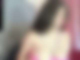 Live cam show with barbie-devon - Cougar on hrnylive.com
