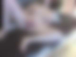 Live cam show with barbie-devon - Curvy on Camsoda