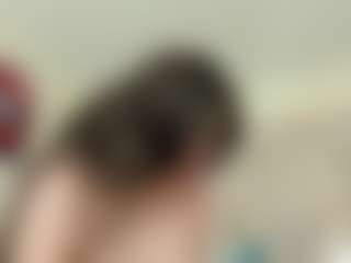 Live cam show with barbie-devon - Cute on SpunkLive