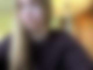 Live cam show with BrittanieStromberg - Massage on livesuperchat.net