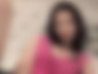 BrunetteBombshell's Live Sex Cam Show