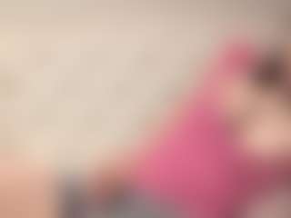 BrunetteBombshell's Live Sex Cam Show