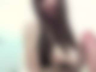 BrunetteBombshell's Live Sex Cam Show