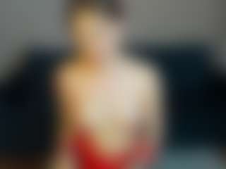 Live cam show with Debra-Wadeee - Dance on TastyBlacksLive