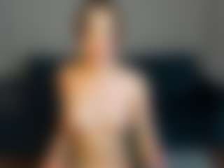 Live cam show with Debra-Wadeee - Dance on xDating