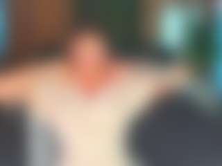 Live cam show with Debra-Wadeee - Upskirt on crypto-cams