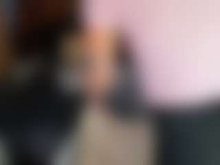 Live cam show with Debra-Wadeee - Upskirt on SinfulBabes