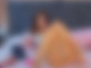 Live cam show with Debra-Wadeee - Schoolgirl on CamClone
