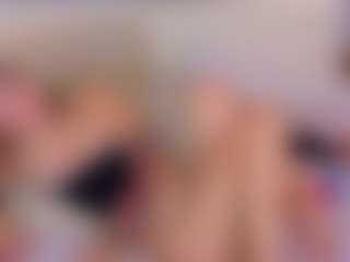 Live cam show with Debra-Wadeee - Body Massage on Camming Site
