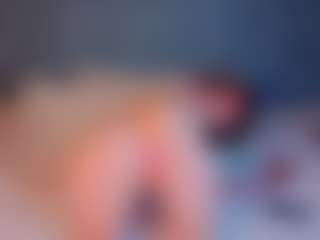 Live cam show with Debra-Wadeee - Thong on camwithhim.com