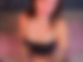 Live cam show with Debra-Wadeee - Body Massage on camwithhim.com