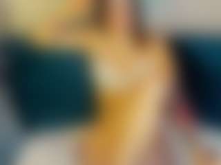 Live cam show with Debra-Wadeee - Oil on galaxygirlnitro.com