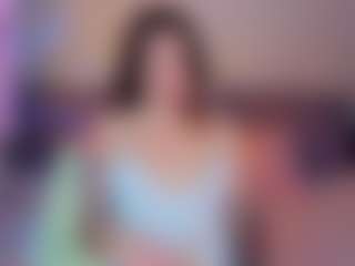 Live cam show with Debra-Wadeee - Body Massage on CamClone