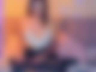 Live cam show with Debra-Wadeee - Thong on fapnchat