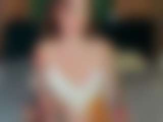 Live-camshow met Debra-Wadeee - Ass Clapping op Camsoda