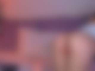 Live cam show with Debra-Wadeee - Upskirt on Dare Cams