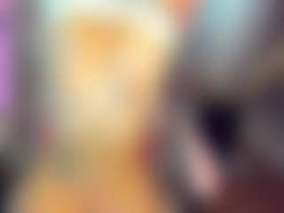 Live cam show with Debra-Wadeee - Facial Piercings on CamwithHer