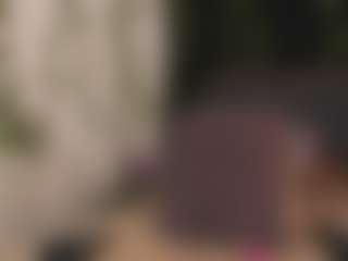 Live cam show with Delilah-85 - Ass Clapping on boobsie.com