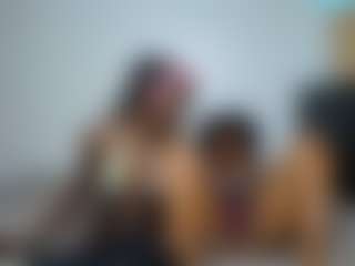 Live cam show with DollyCookie - Lush on Camming Site